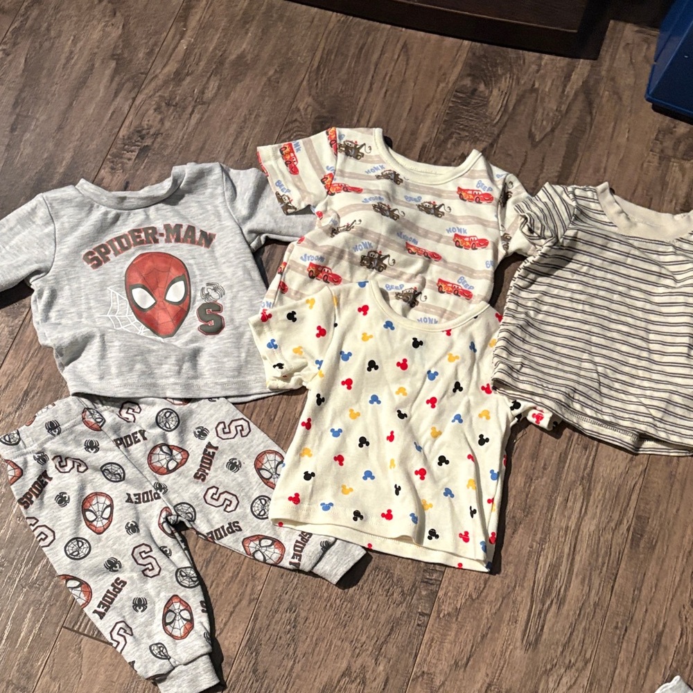 Bundle of 3-6m clothes